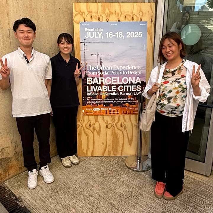国内外での学会発表 / Academic conference presentations (domestic and international)